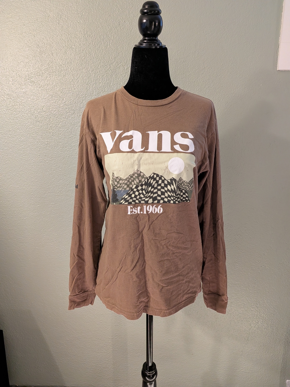 Vans Youth Large Brown Checkerboard Mountain Long Sleeve Shirt